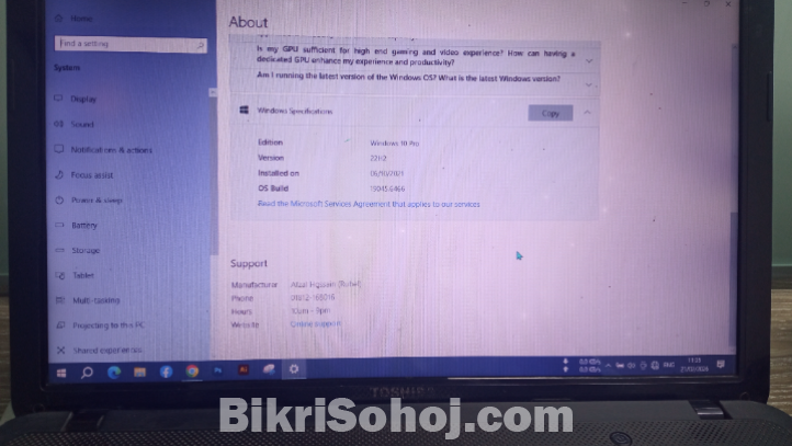 Toshiba Satellite C855 laptop